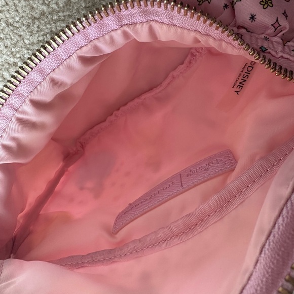 Stoney Clover Lane Disney - Never Stop Dreaming Princess Fanny bag - Picture 8 of 8